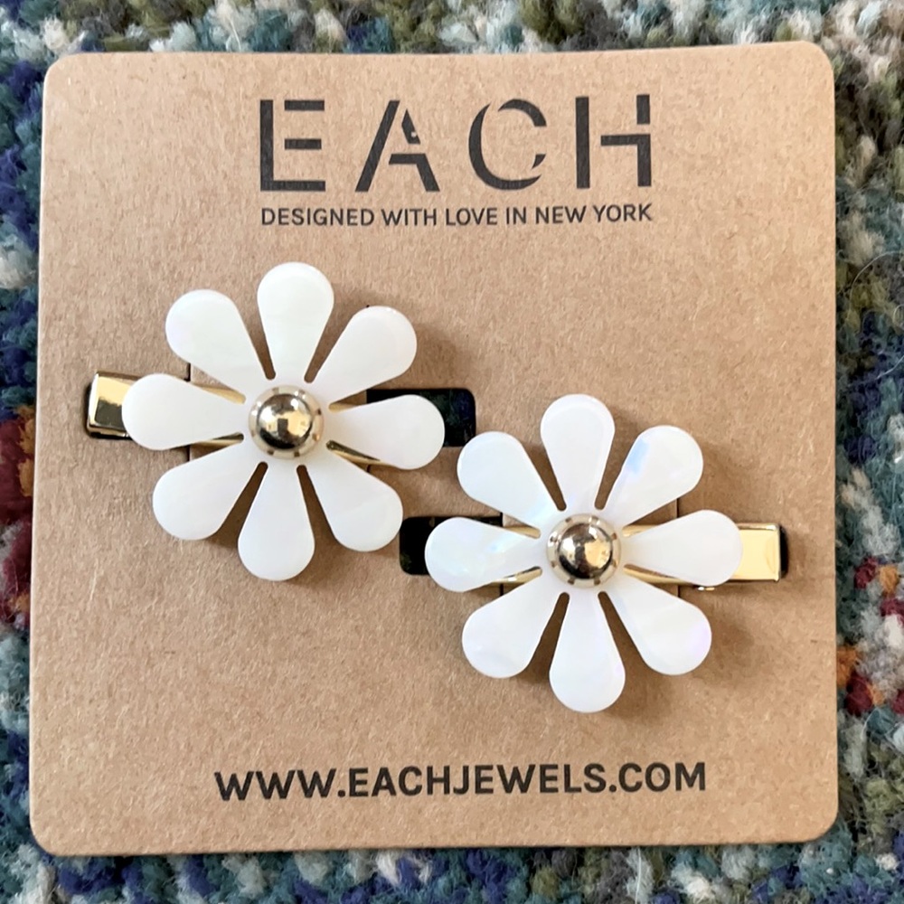 Each Jewels Flower Hair Clips